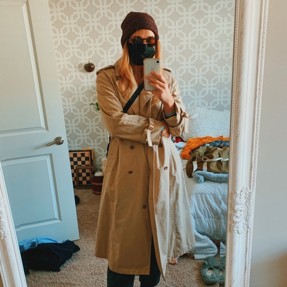 Meet your Posher, Samantha - Picture 2 of 2